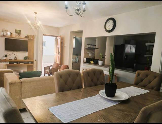 3 BEDROOM PROPERTY TO RENT IN BENDOR